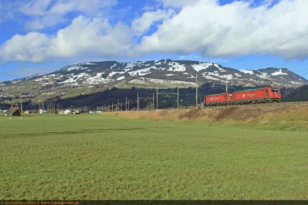 Crossrail Lokzug 185 596 und 185 595