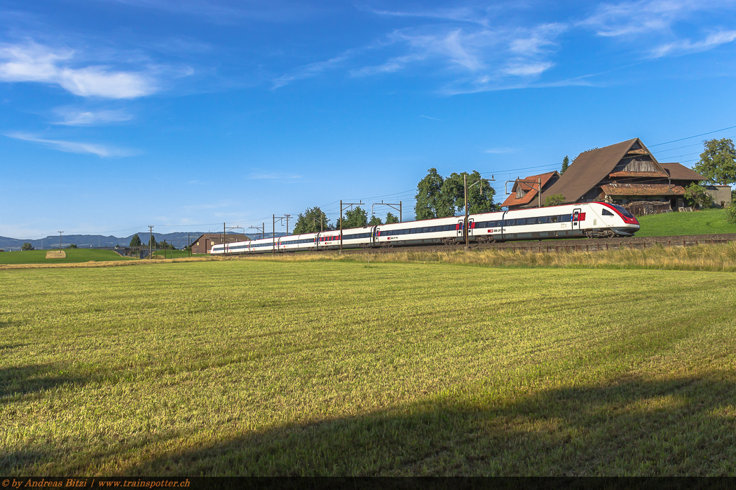 ICN 500 000 ’’Le Corbusier’’ als InterCity von Basel SBB nach Lugano