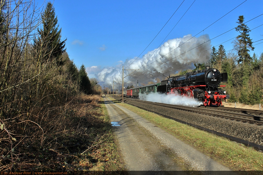 Am Samstag, 22. Februar 2014 verkehrte die 01 202 mit dem ’’Bratwurst-Express’’ von Lyss nach St. Gallen